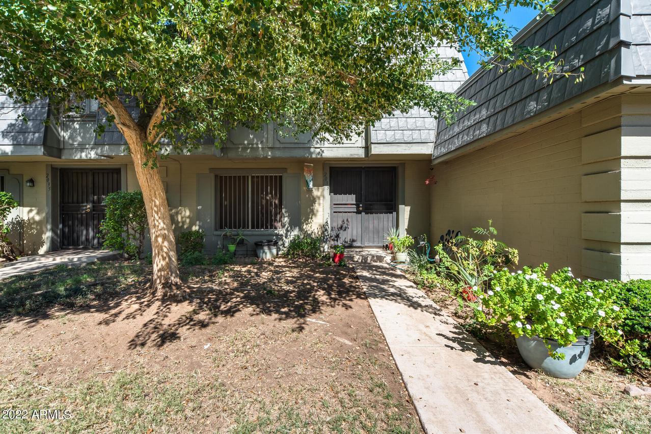 2033 W Pierson St., Phoenix, AZ 85015