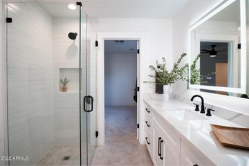 1618 W Orchid Ln., Phoenix, AZ 85021