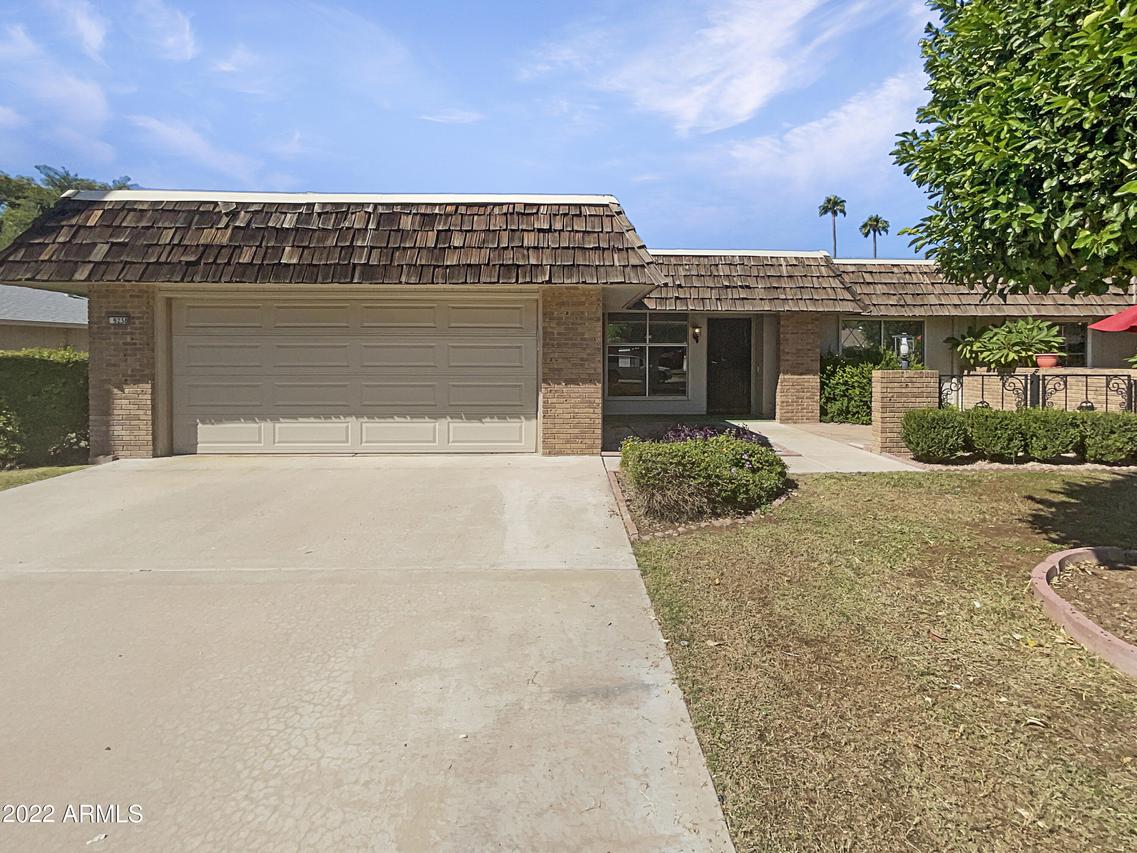 9238 N 110th Ave., Sun City, AZ 85351