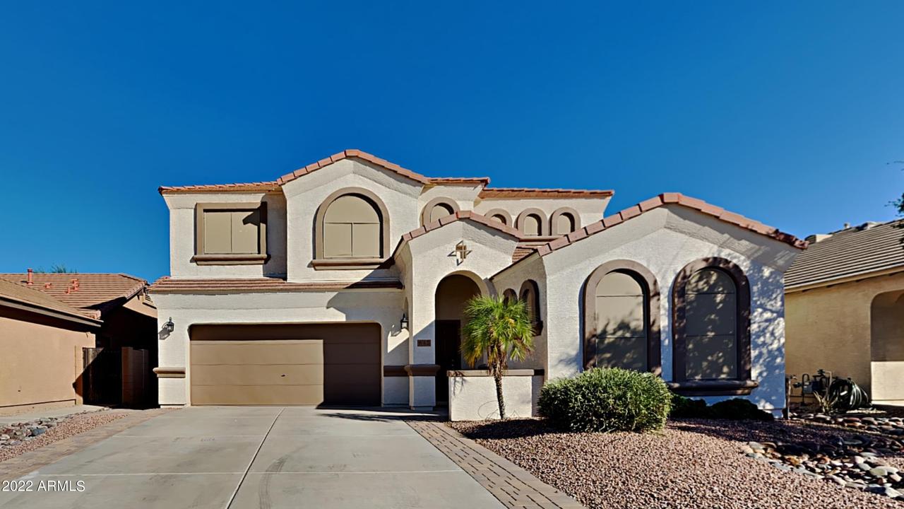 642 E Baker Dr., San Tan Valley, AZ 85140