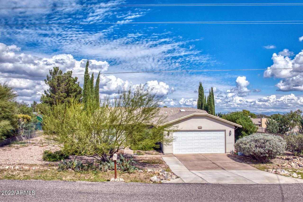 5529 E Linda Vista Dr., Hereford, AZ 85615