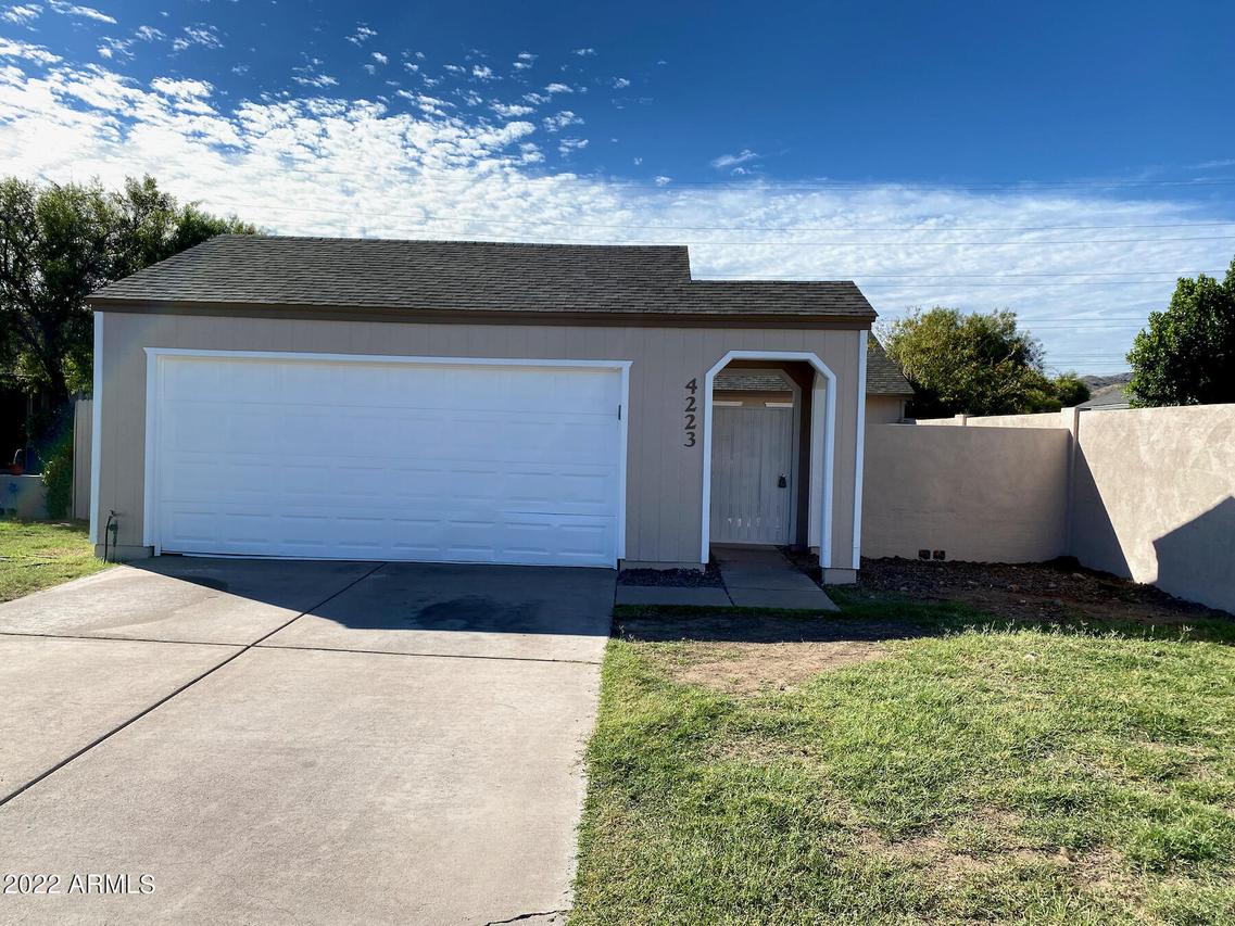 4223 E Carter Dr., Phoenix, AZ 85040