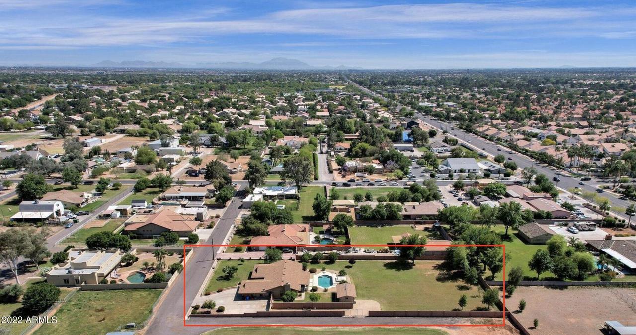 2464 E Desert Ln., Gilbert, AZ 85234