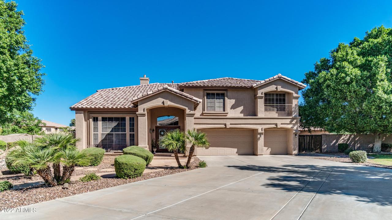 7910 W Briden Ln., Peoria, AZ 85383