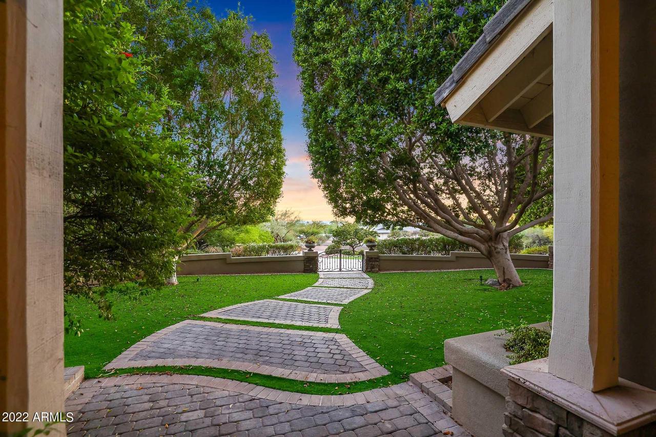 3424 E Valley Vista Ln Ln., Paradise Valley, AZ 85253