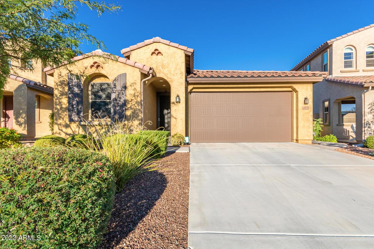 22173 N 101st Dr., Peoria, AZ 85383