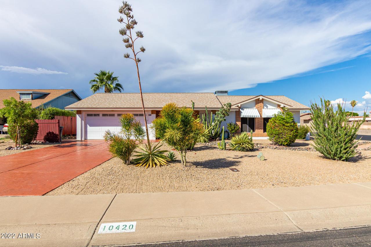 10420 W Lawrence Ln., Peoria, AZ 85345