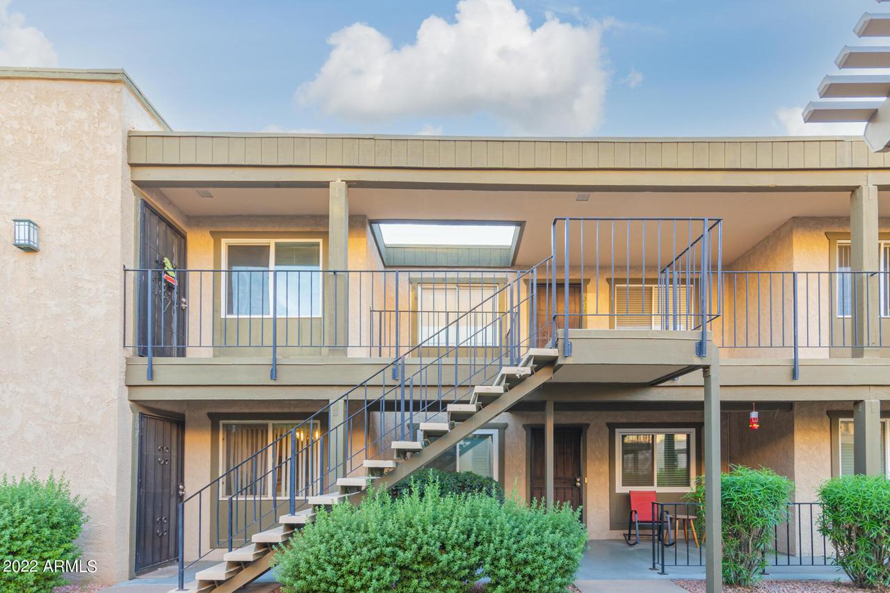 2228 E Campbell Ave. #207, Phoenix, AZ 85016