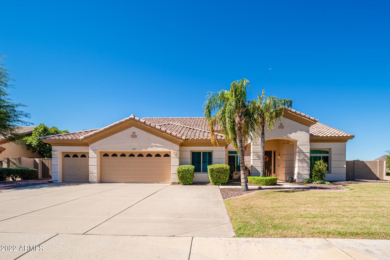 23372 N 72nd Ave., Glendale, AZ 85310