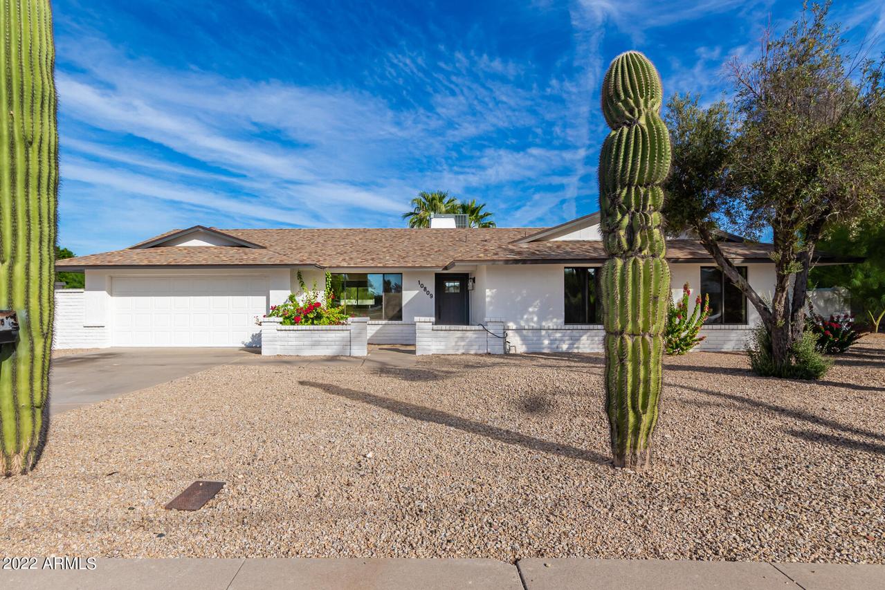 10809 N 40th St., Phoenix, AZ 85028