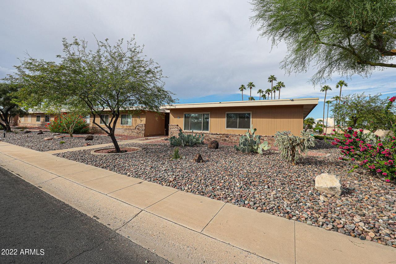 10852 W Buccaneer Dr., Sun City, AZ 85351