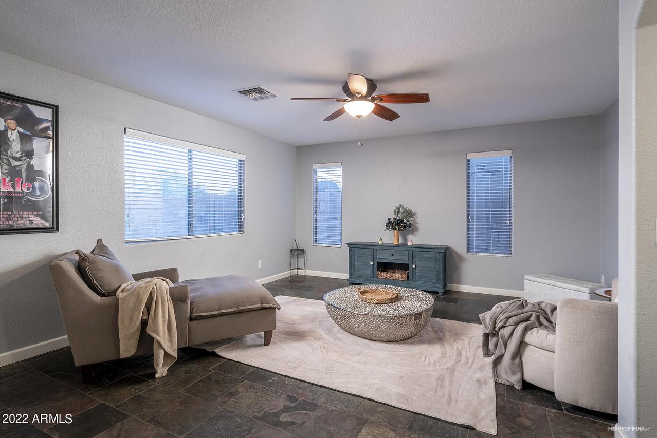 27601 N 25th Dr., Phoenix, AZ 85085