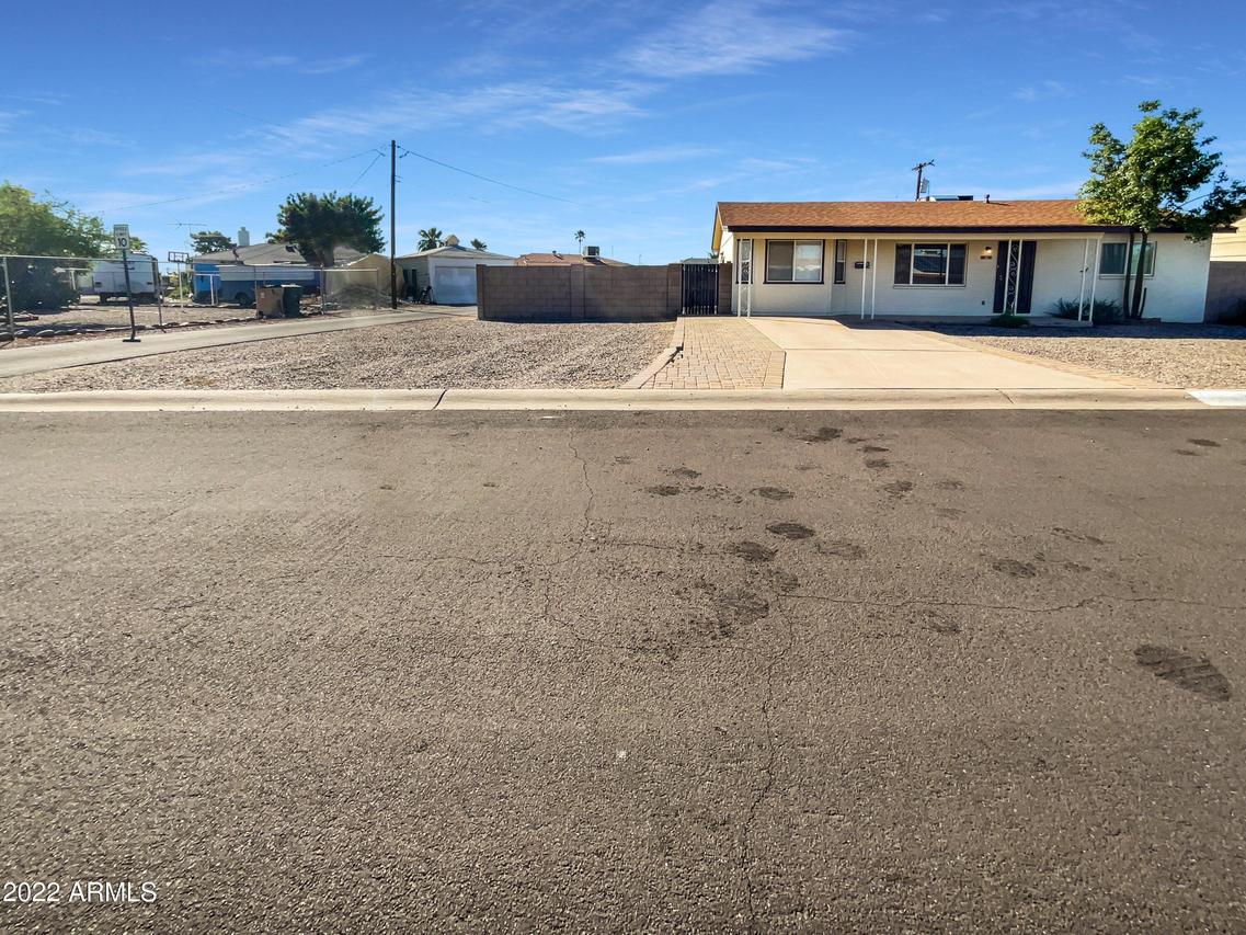 11129 W Nebraska Ave., Youngtown, AZ 85363