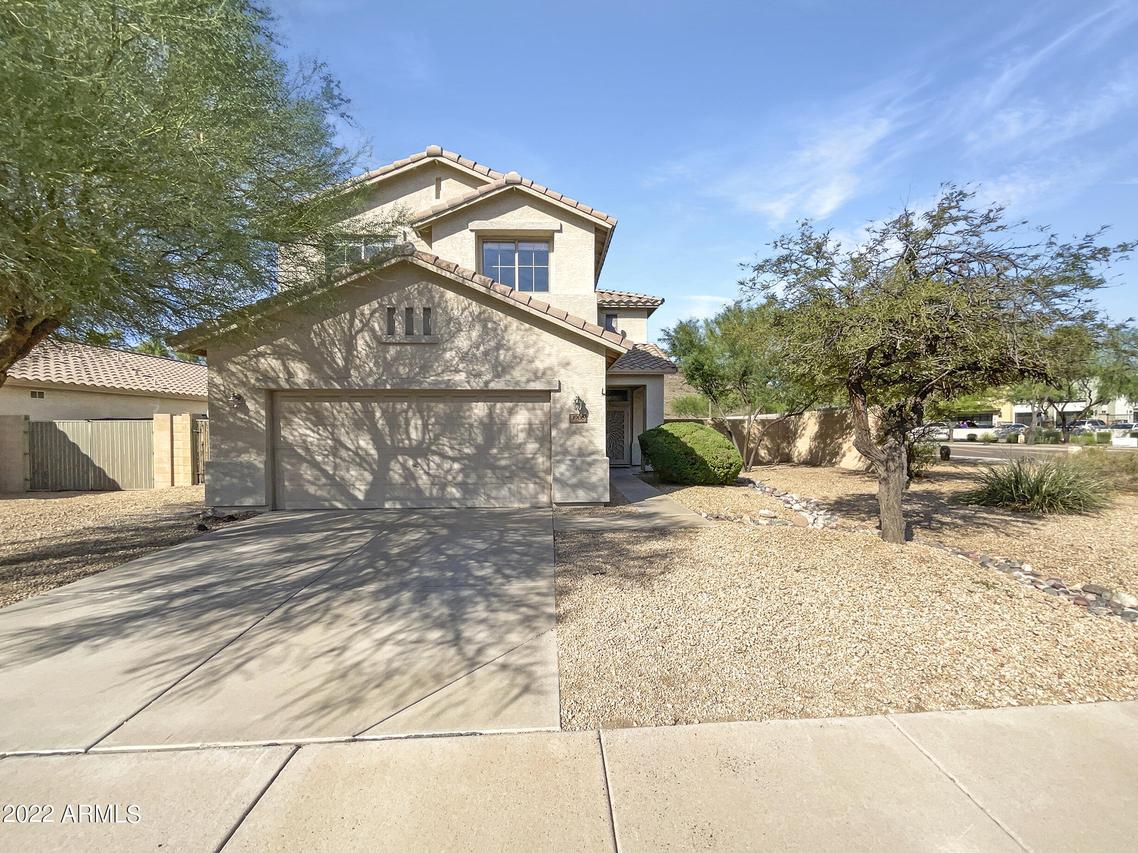 3906 W Buckskin Tr., Phoenix, AZ 85083