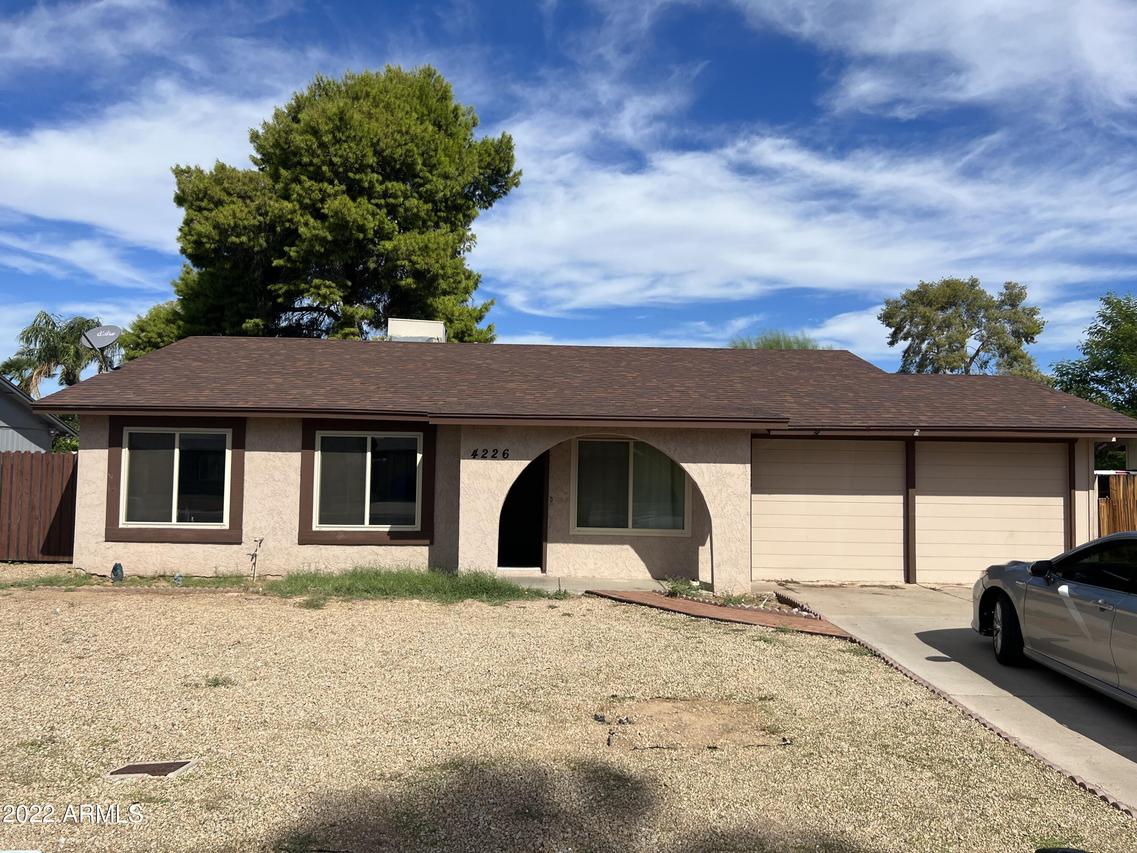 4226 W Royal Palm Rd., Phoenix, AZ 85051