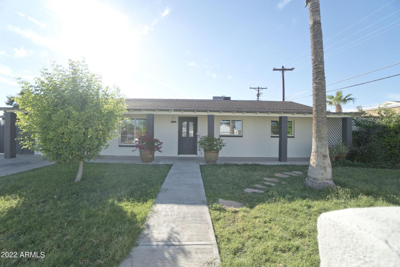 2916 N 48th Ave., Phoenix, AZ 85031