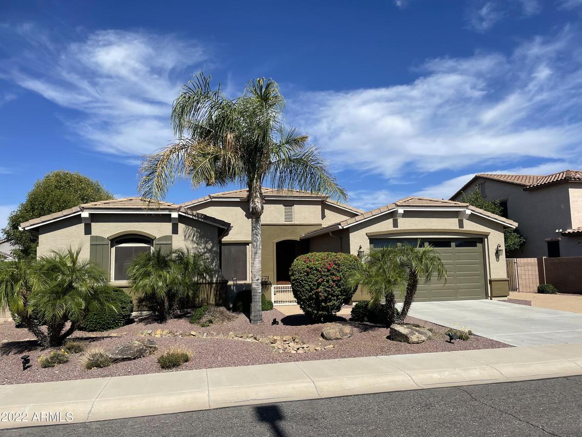2572 E Carob Dr., Gilbert, AZ 85298