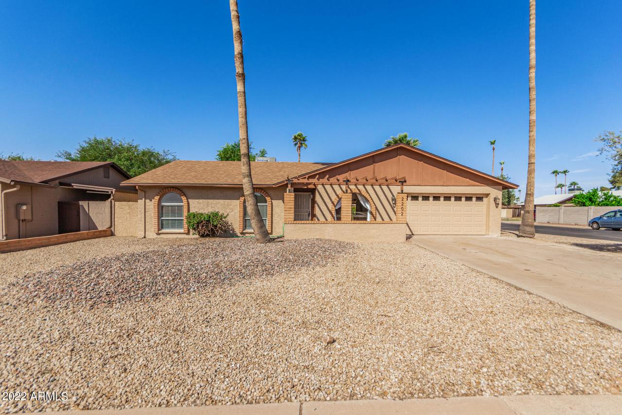 2202 S Extension Rd., Mesa, AZ 85210