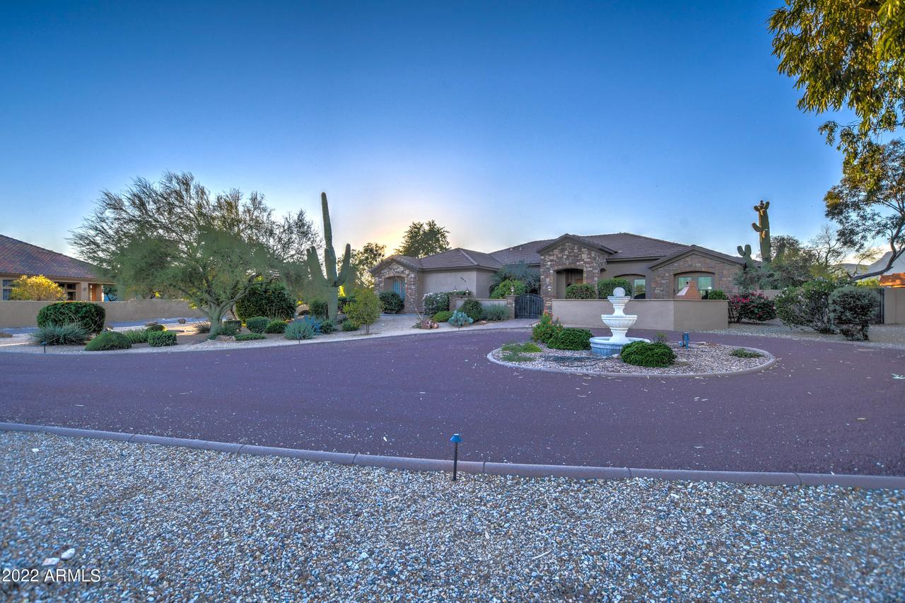 19912 W Minnezona Ave., Litchfield Park, AZ 85340