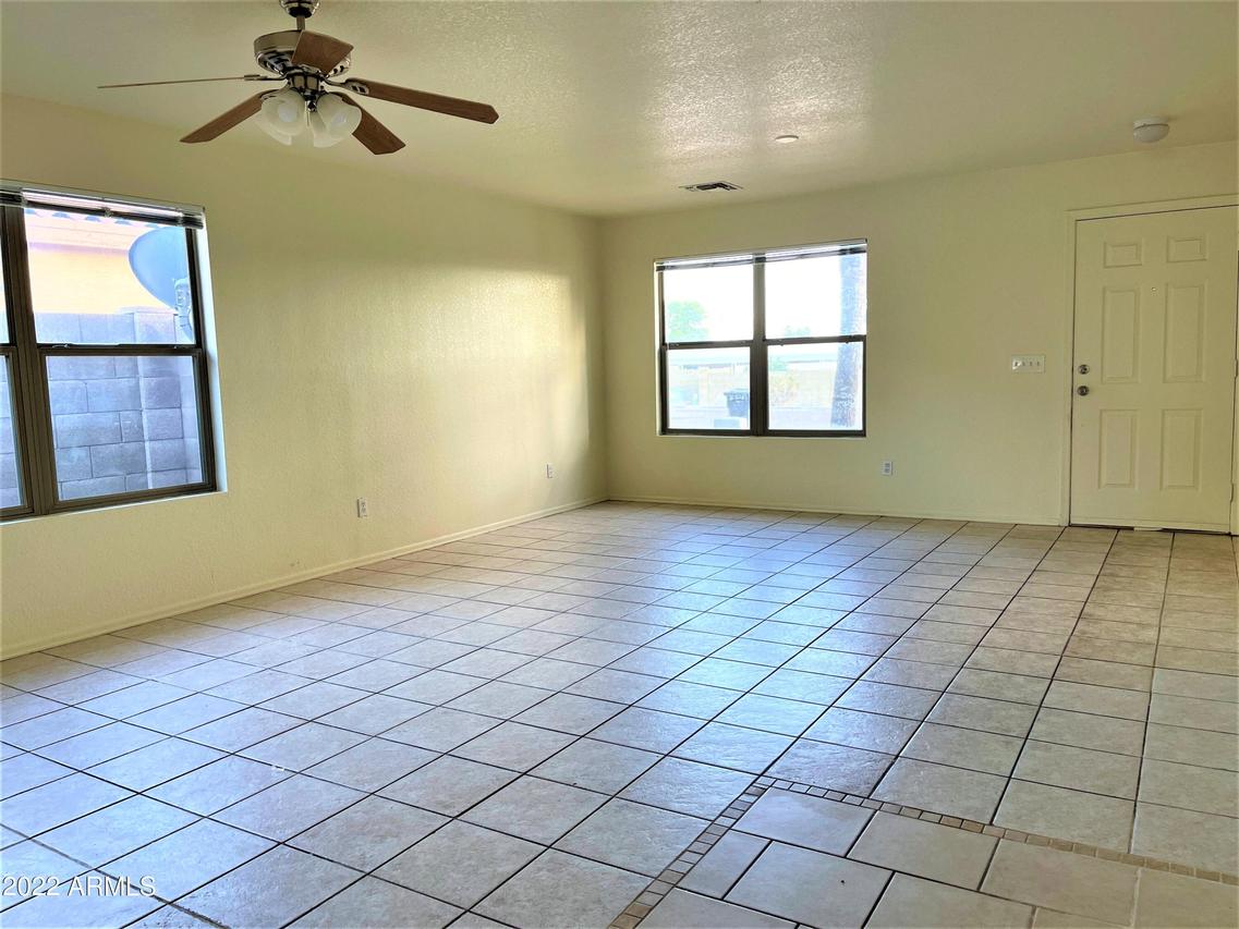 11352 E Sunland Ave., Mesa, AZ 85208