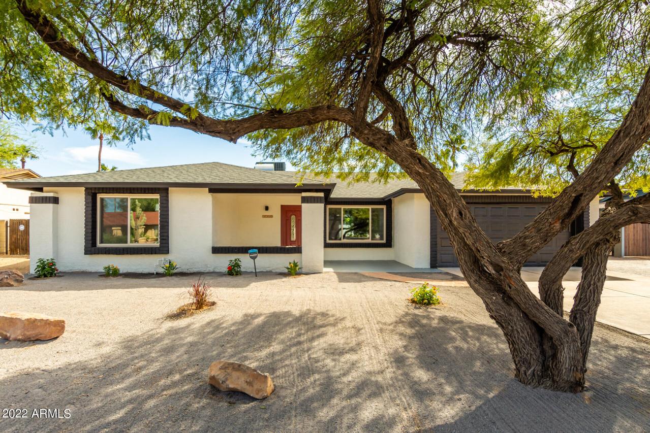 4529 E Redfield Rd., Phoenix, AZ 85032