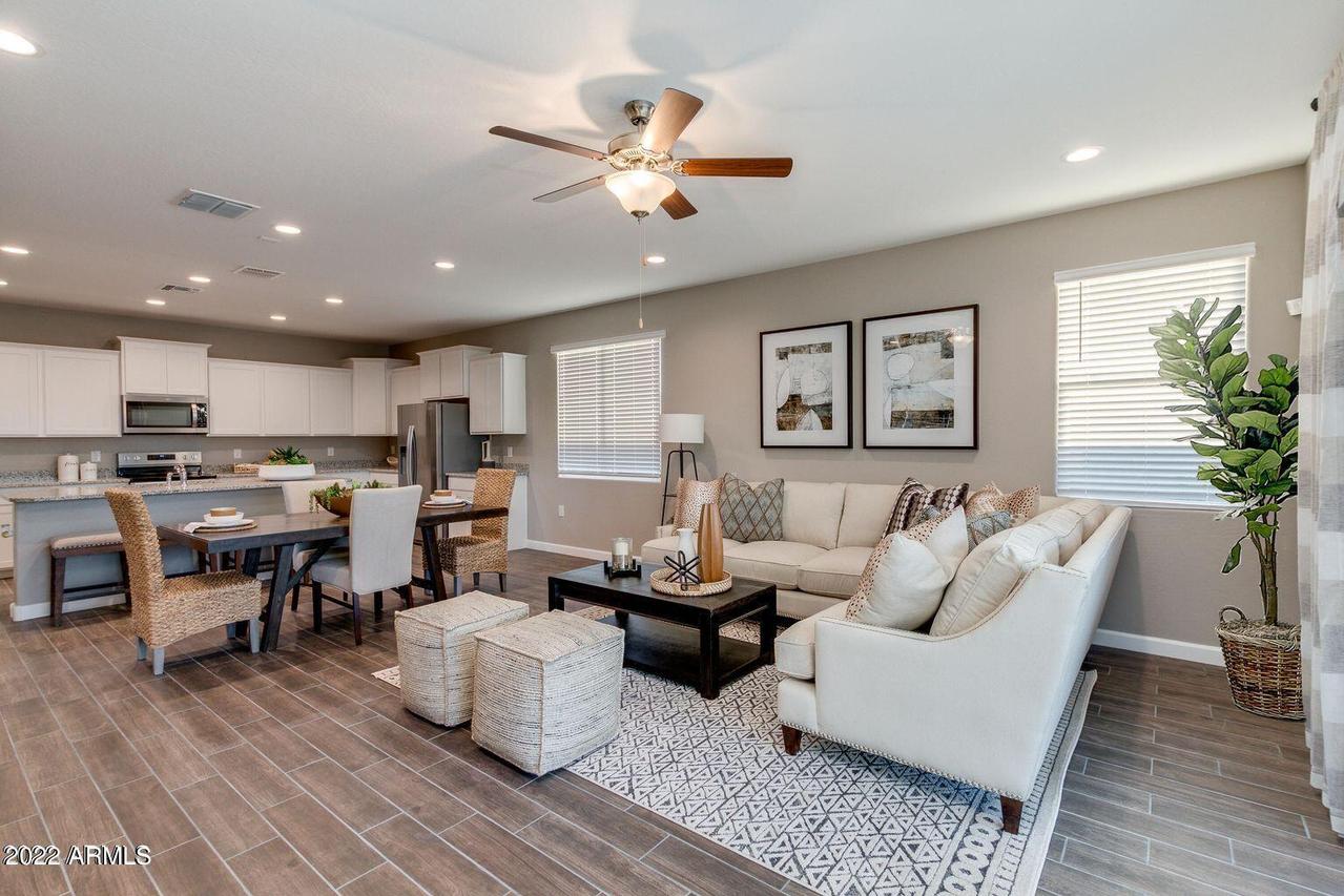 36768 N Petra Dr., San Tan Valley, AZ 85143