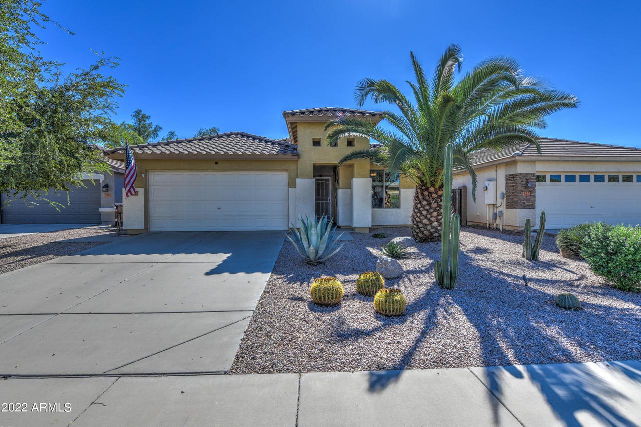 411 W Gascon Rd., San Tan Valley, AZ 85143