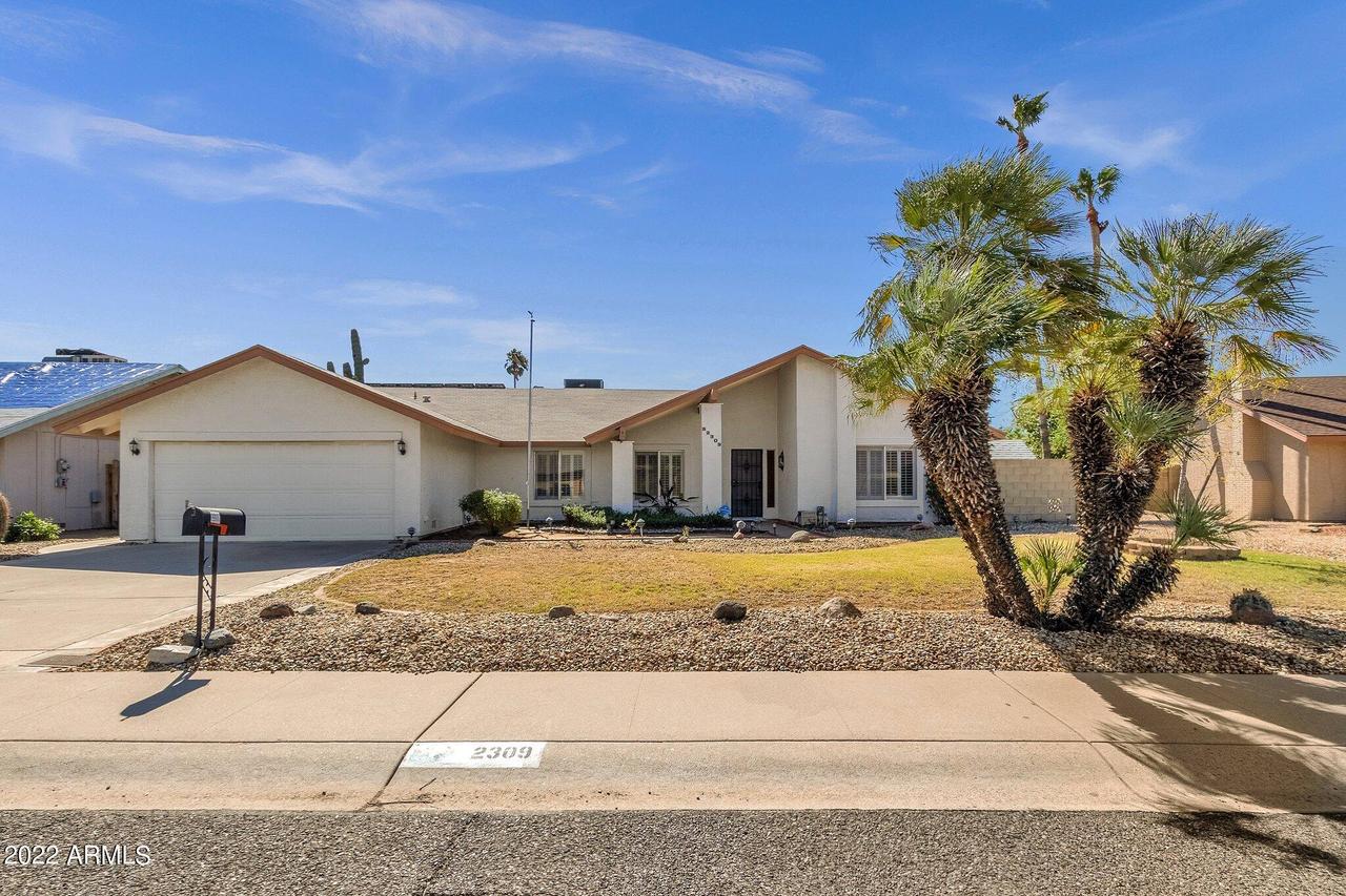 2309 W Port Royale Ln., Phoenix, AZ 85023