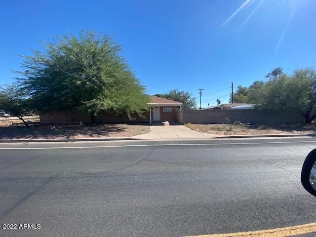 887 W Pima Ave., Coolidge, AZ 85128