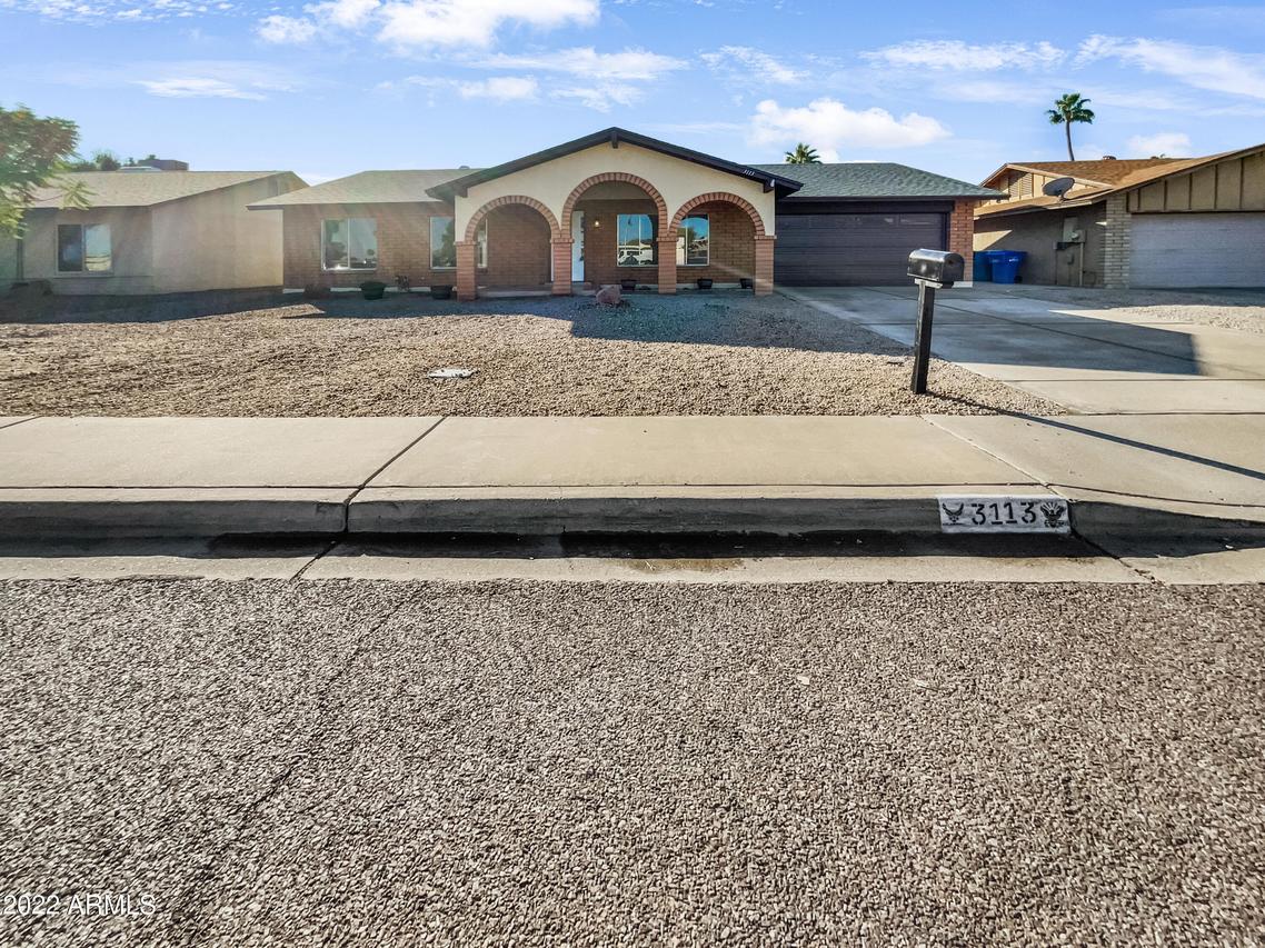 3113 W Campo Bello Dr., Phoenix, AZ 85053