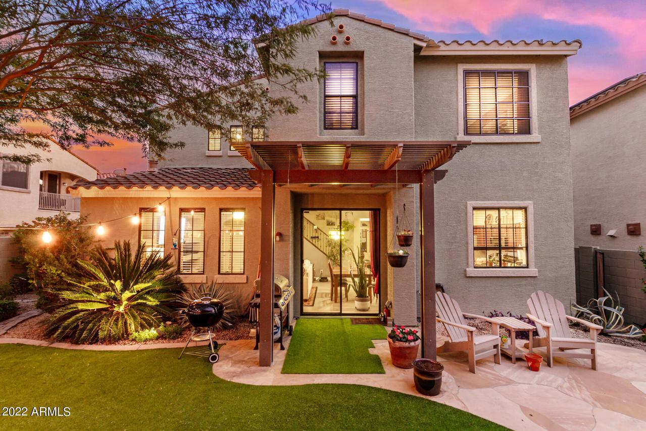 2424 W Dusty Wren Dr., Phoenix, AZ 85085