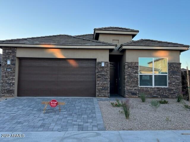 21642 N 59th St., Phoenix, AZ 85054