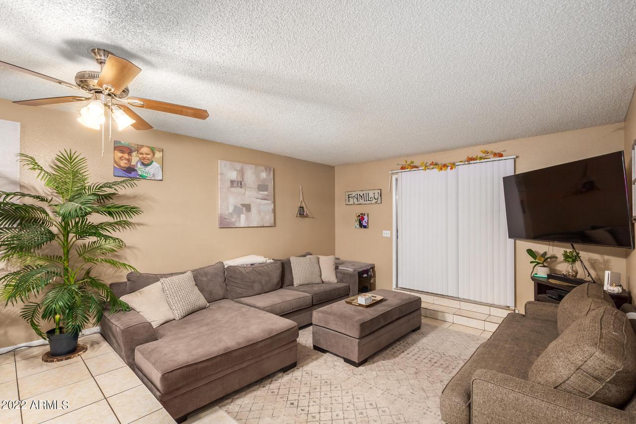 4306 N 19th Dr., Phoenix, AZ 85015