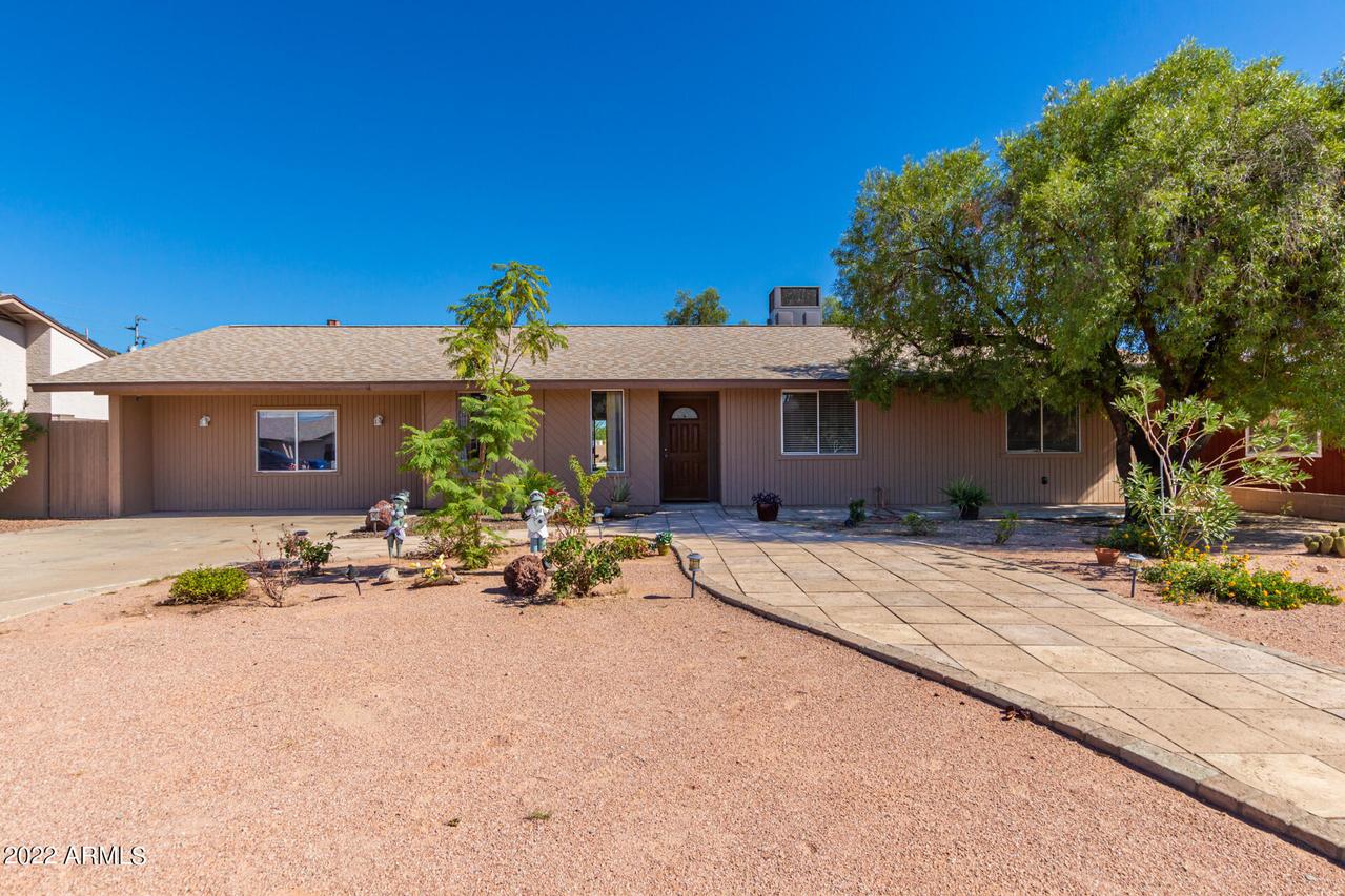 12833 N 22nd St., Phoenix, AZ 85022