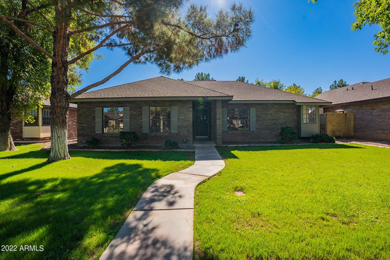 863 E Page St., Gilbert, AZ 85234