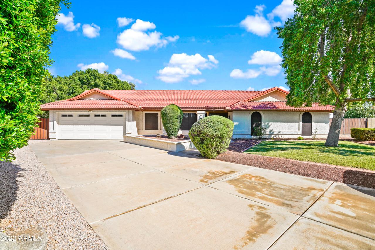 944 N Somerset Cir., Mesa, AZ 85205