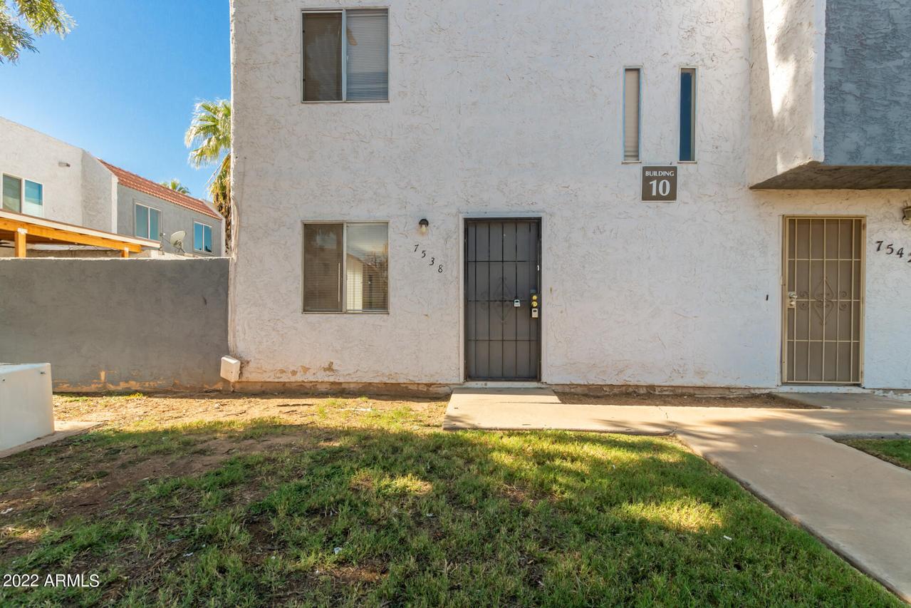 7538 N 47th Dr., Glendale, AZ 85301