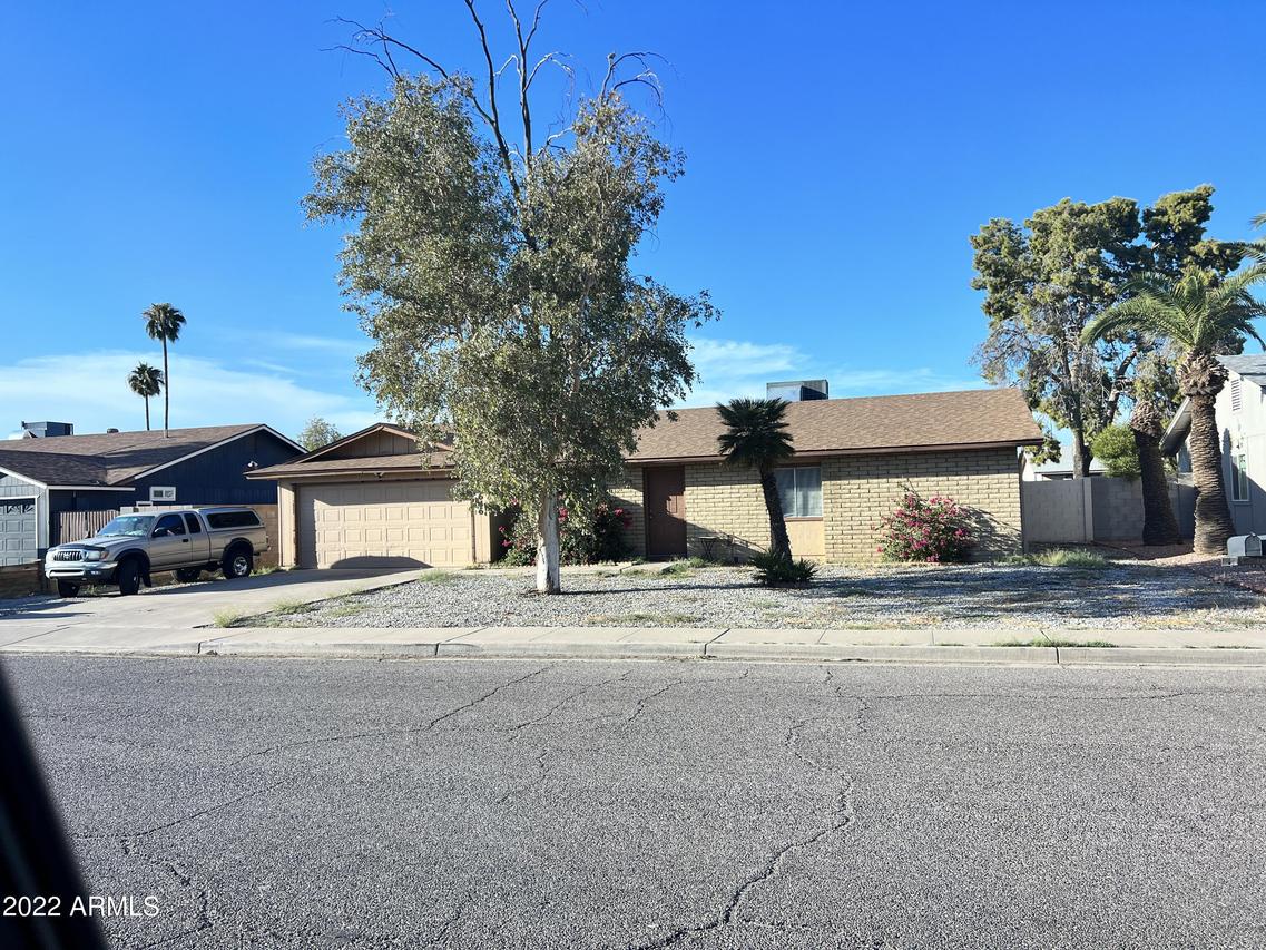 8646 W Glenrosa Ave., Phoenix, AZ 85037