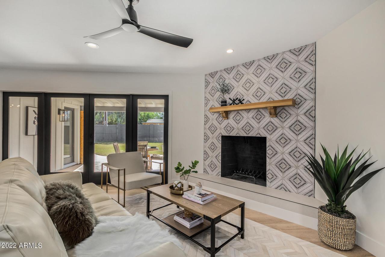 5437 E Verde Ln., Phoenix, AZ 85018