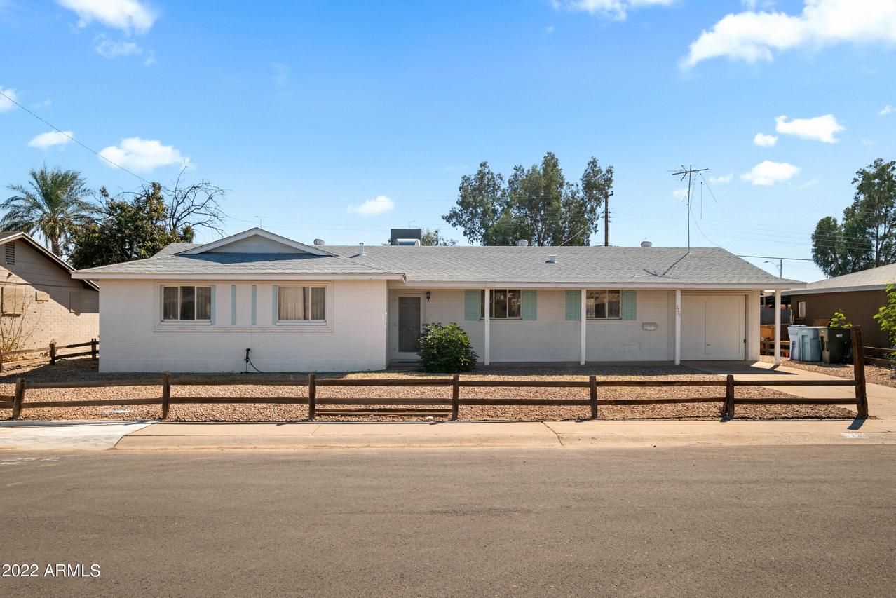 5739 W Coolidge St., Phoenix, AZ 85031