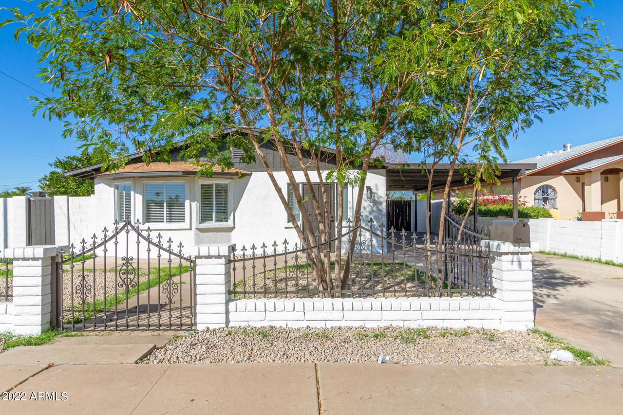 3244 W Palm Ln., Phoenix, AZ 85009