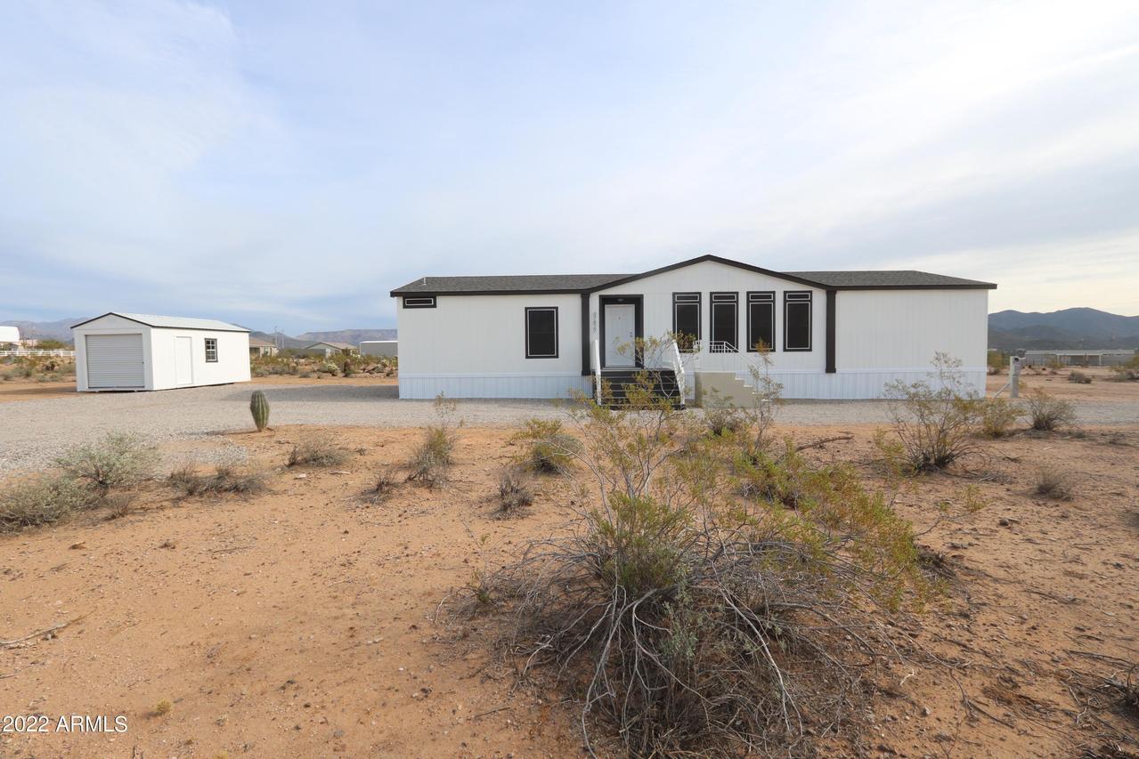 47827 N 42nd Ave., New River, AZ 85087