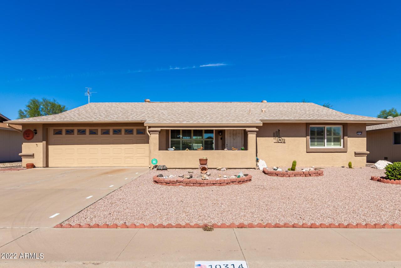 10314 W Pine Springs Dr., Sun City, AZ 85373
