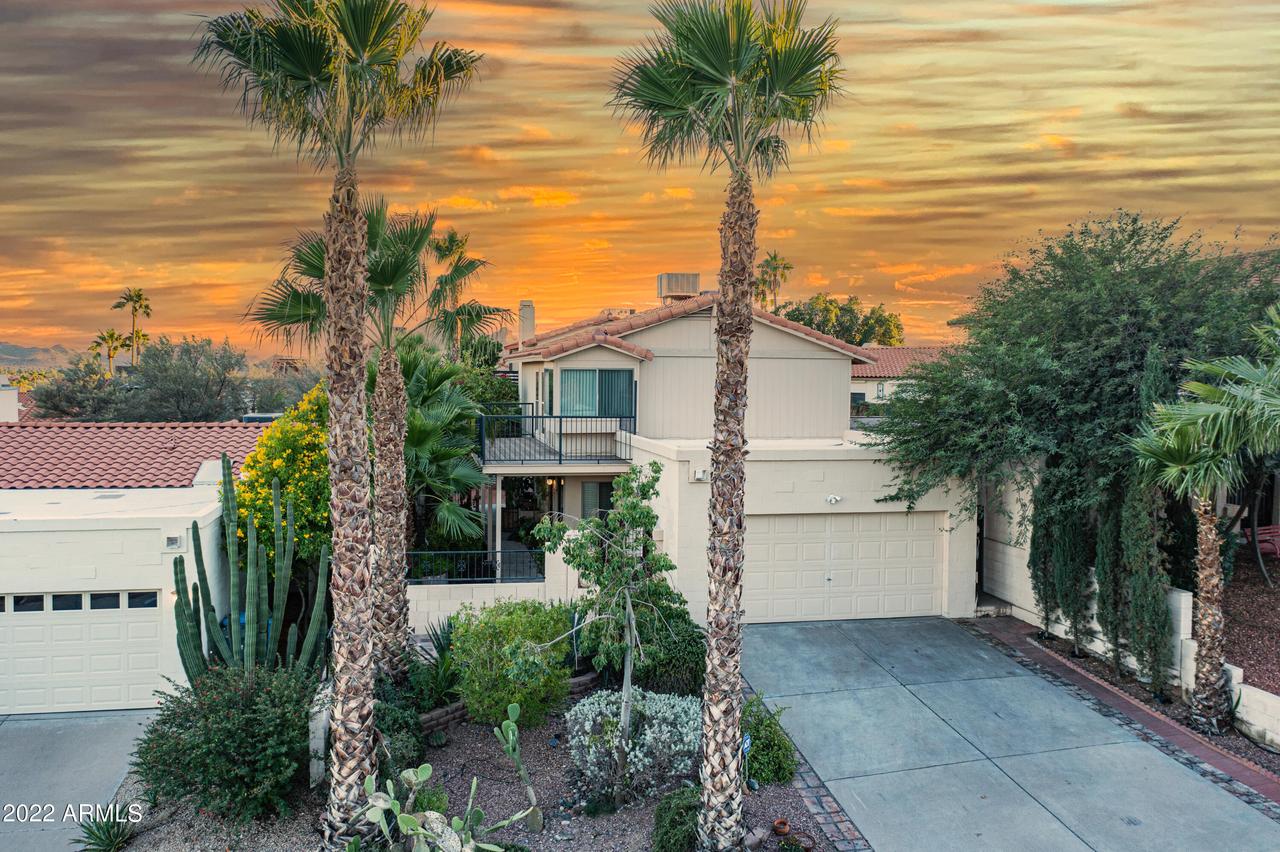 1613 E Bluefield Ave., Phoenix, AZ 85022