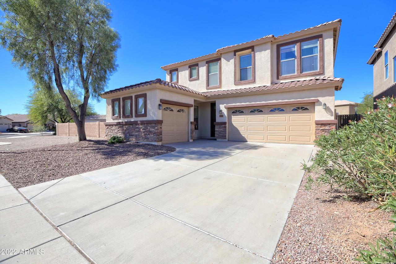 6310 S 44th Ave., Laveen, AZ 85339