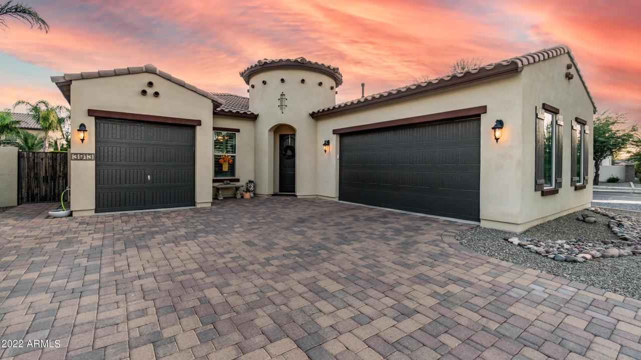 3913 E Canyon Pl., Chandler, AZ 85249