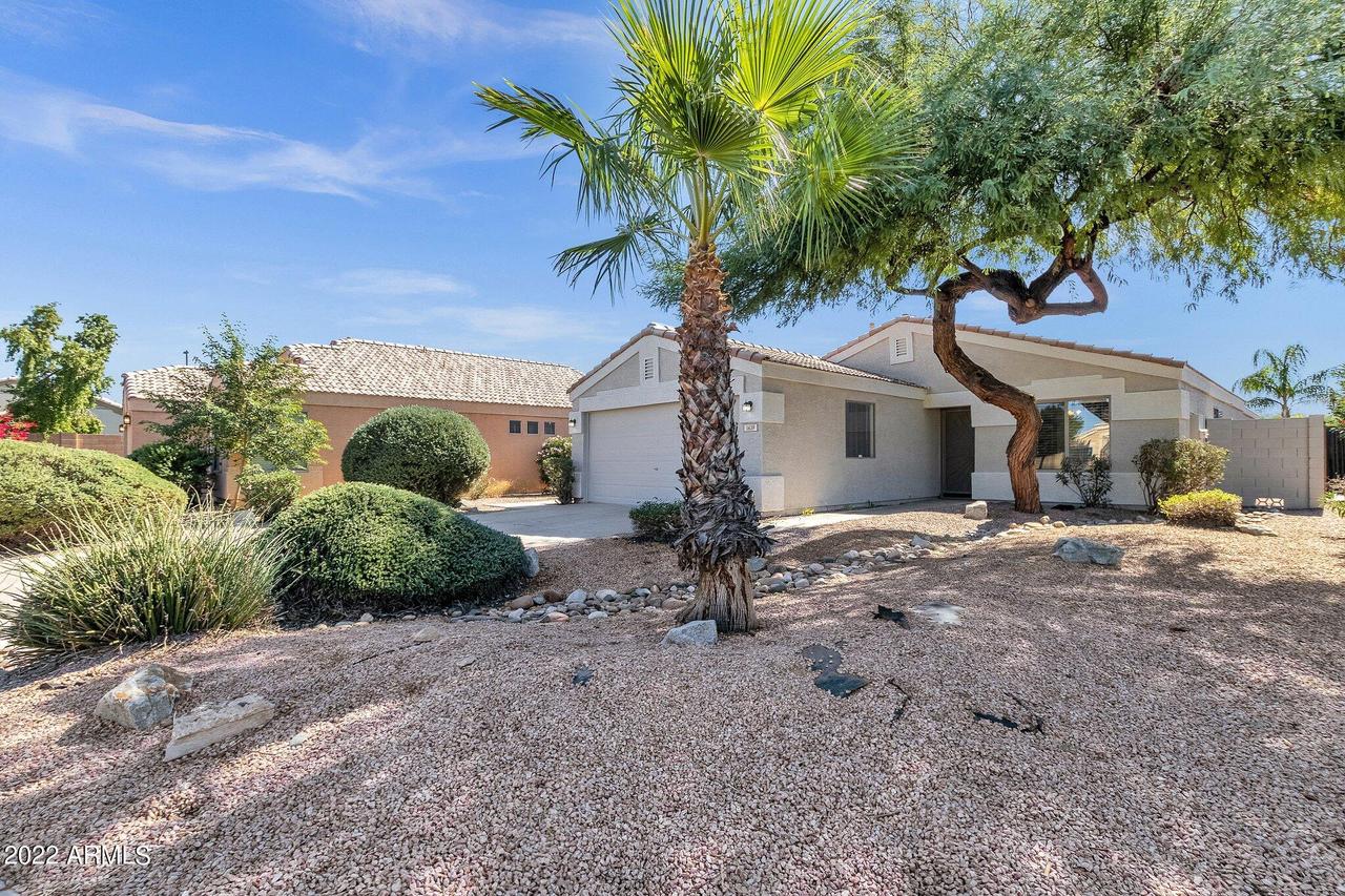 1639 E Palo Blanco Way, Gilbert, AZ 85296