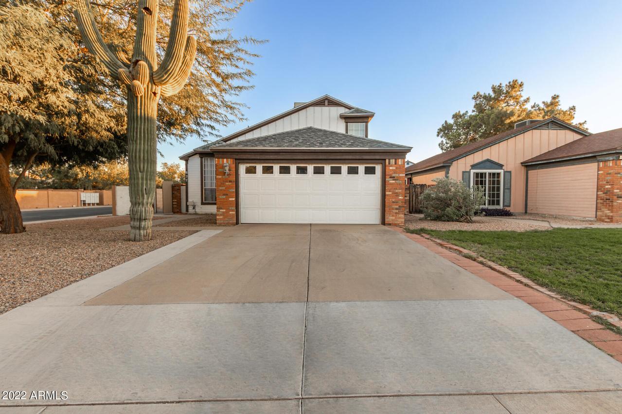 827 E Calle Del Norte, Chandler, AZ 85225