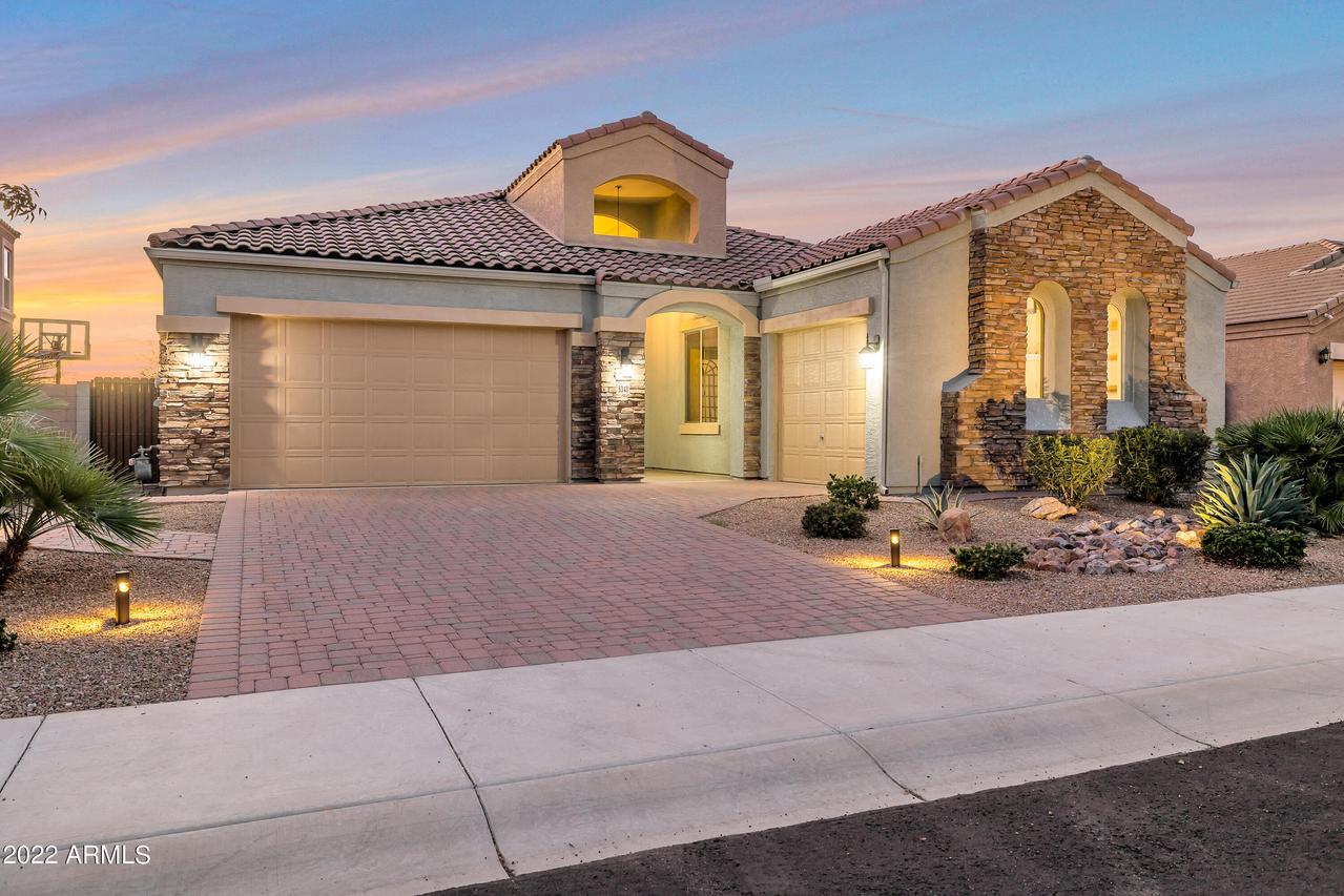5340 N 94th Ln., Glendale, AZ 85305