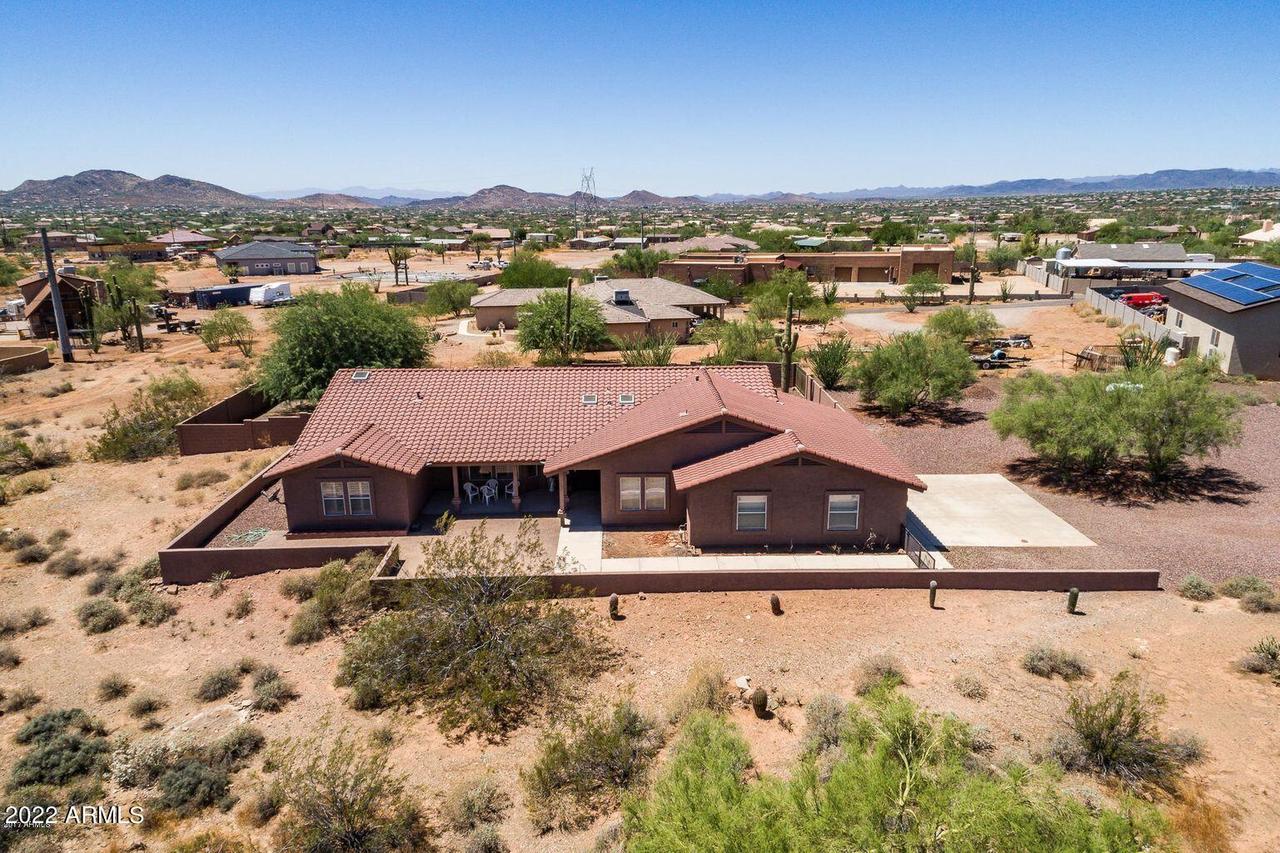 1119 E Saddle Mountain Rd., Phoenix, AZ 85086